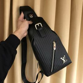 Picture of LV Mens Bags _SKUfw97613674fw